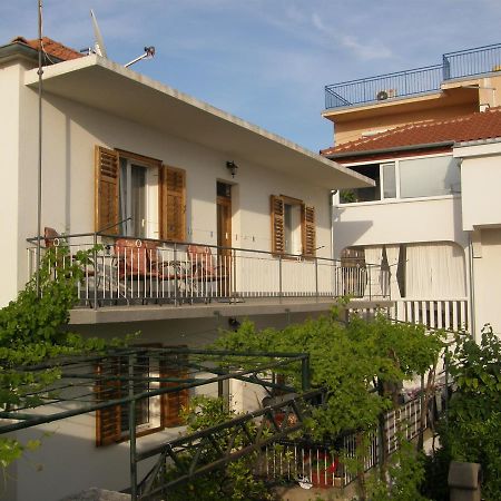 Apartment Antonija Primošten Dış mekan fotoğraf